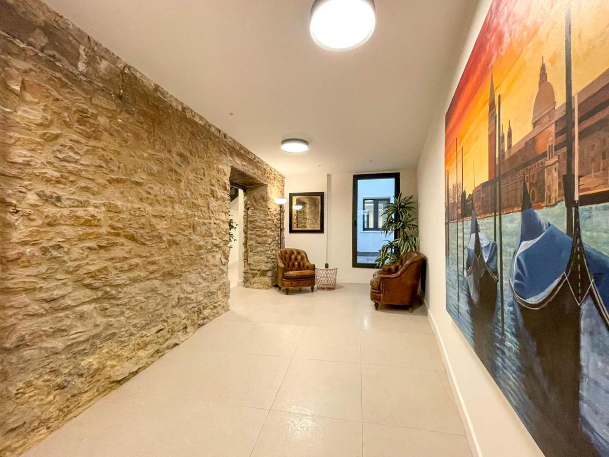 San Isidoro Coliving Hotel Oviedo Luaran gambar